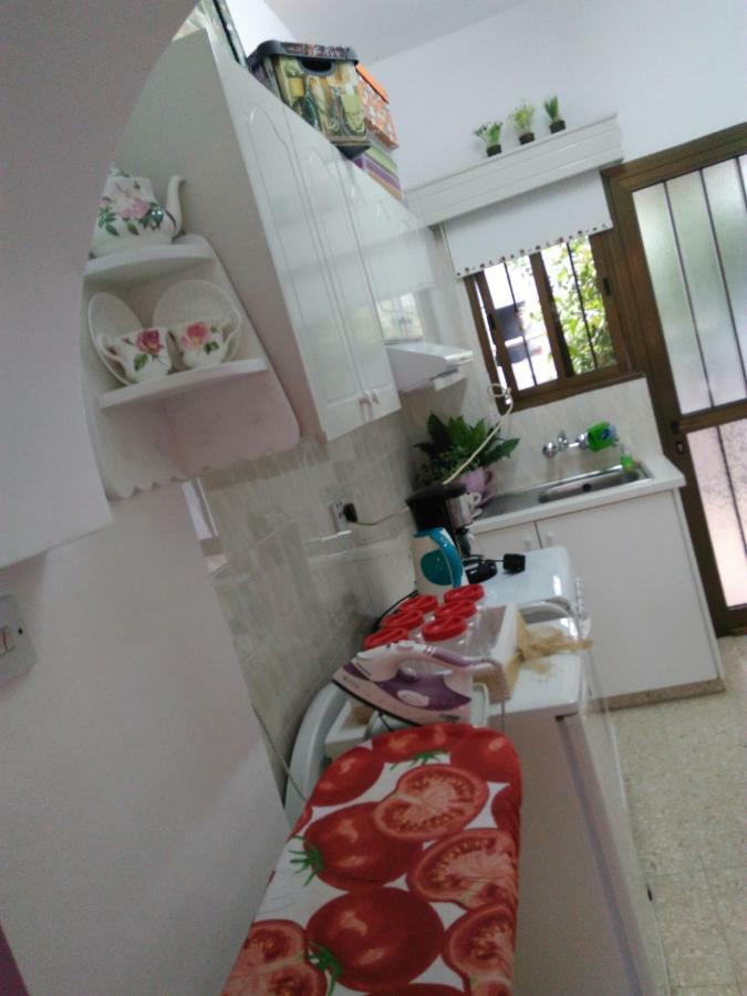 Yiota'S Cute Studio Пафос Экстерьер фото