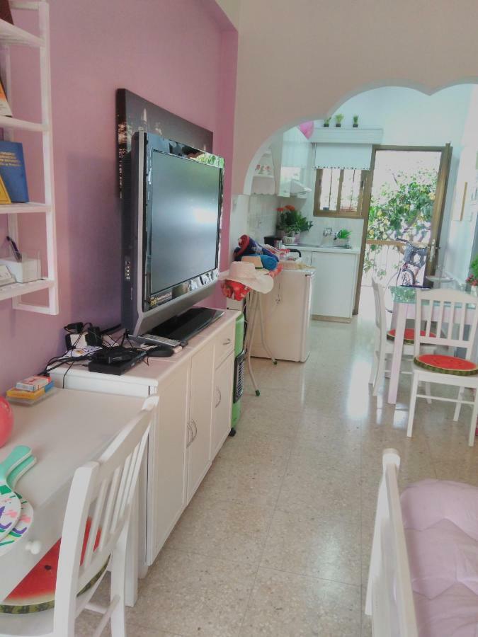 Yiota'S Cute Studio Пафос Экстерьер фото